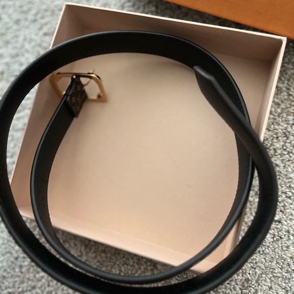 Louis Vuitton belt - Picture 8 of 8